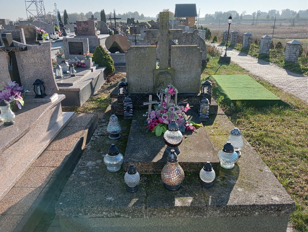 Grób Sławomir Czata