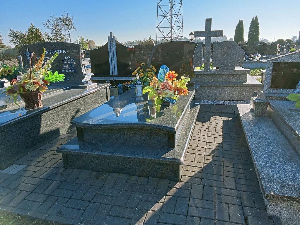 Grób Regina Demcio