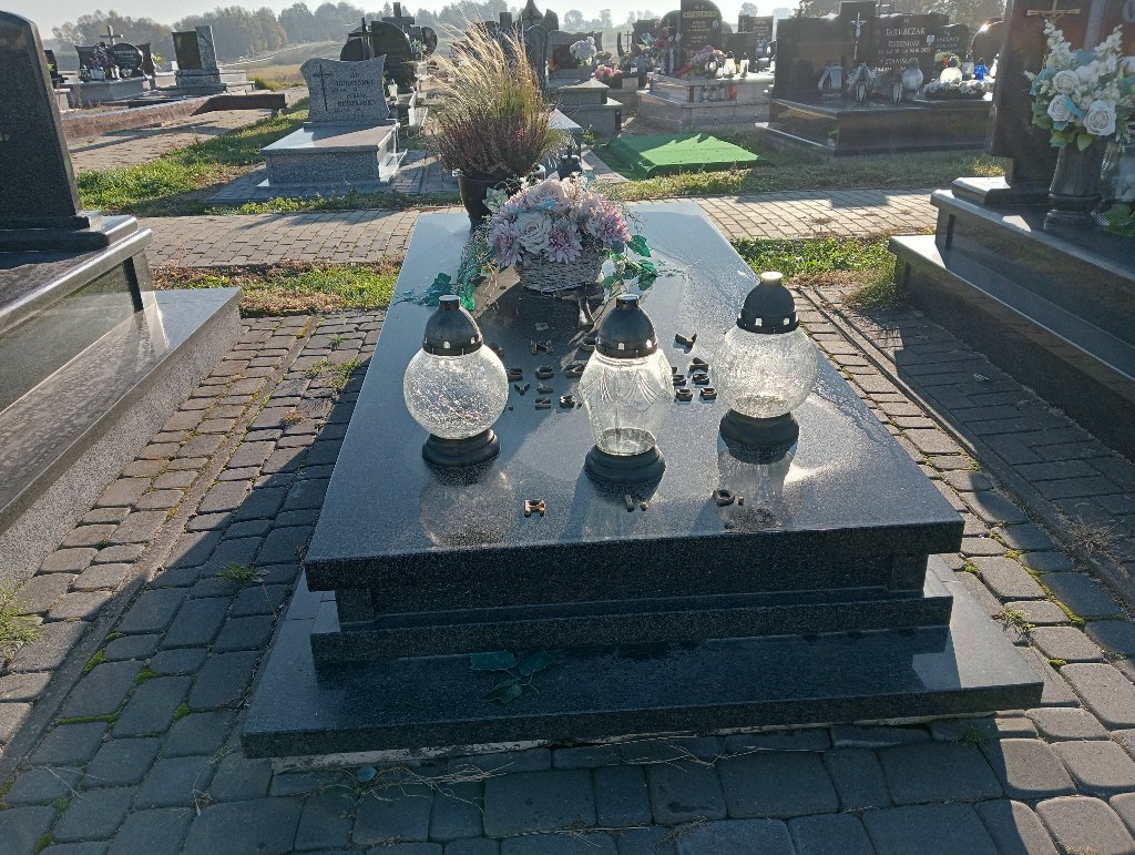 Grób Anna Kołodziejczuk